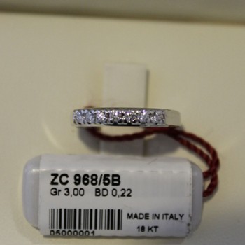 Anello 7 pietre RECARLO in oro bianco e diamanti 0,22 ct. ref.ZC9685B