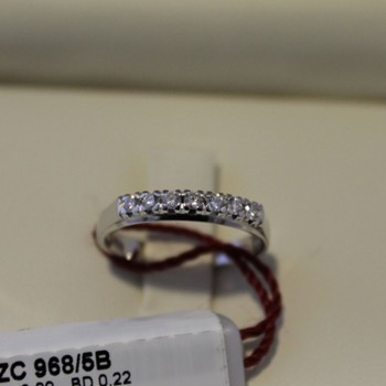 Anello 7 pietre RECARLO in...