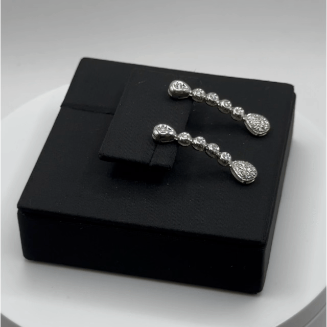 Orecchini Princess Casa Damiani Diamanti Taglio Brillante Ct.0.43 Colore H If, Oro Bianco Gr.6,10